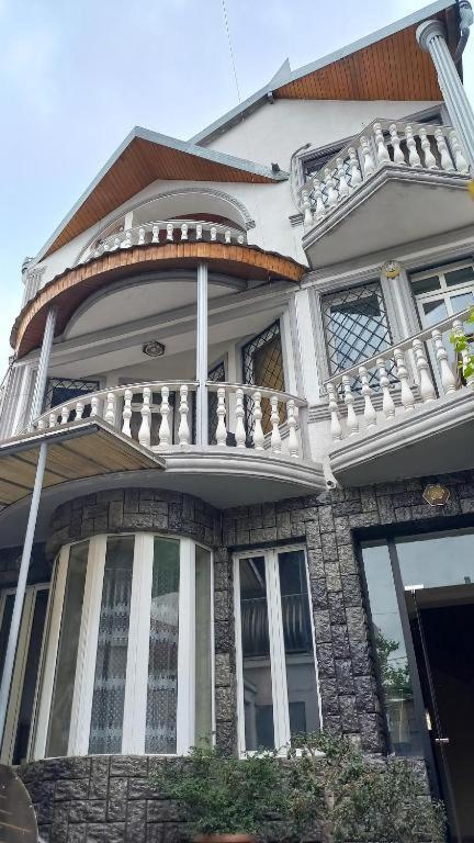 Mariel Hotel Tbilisi Ngoại thất bức ảnh